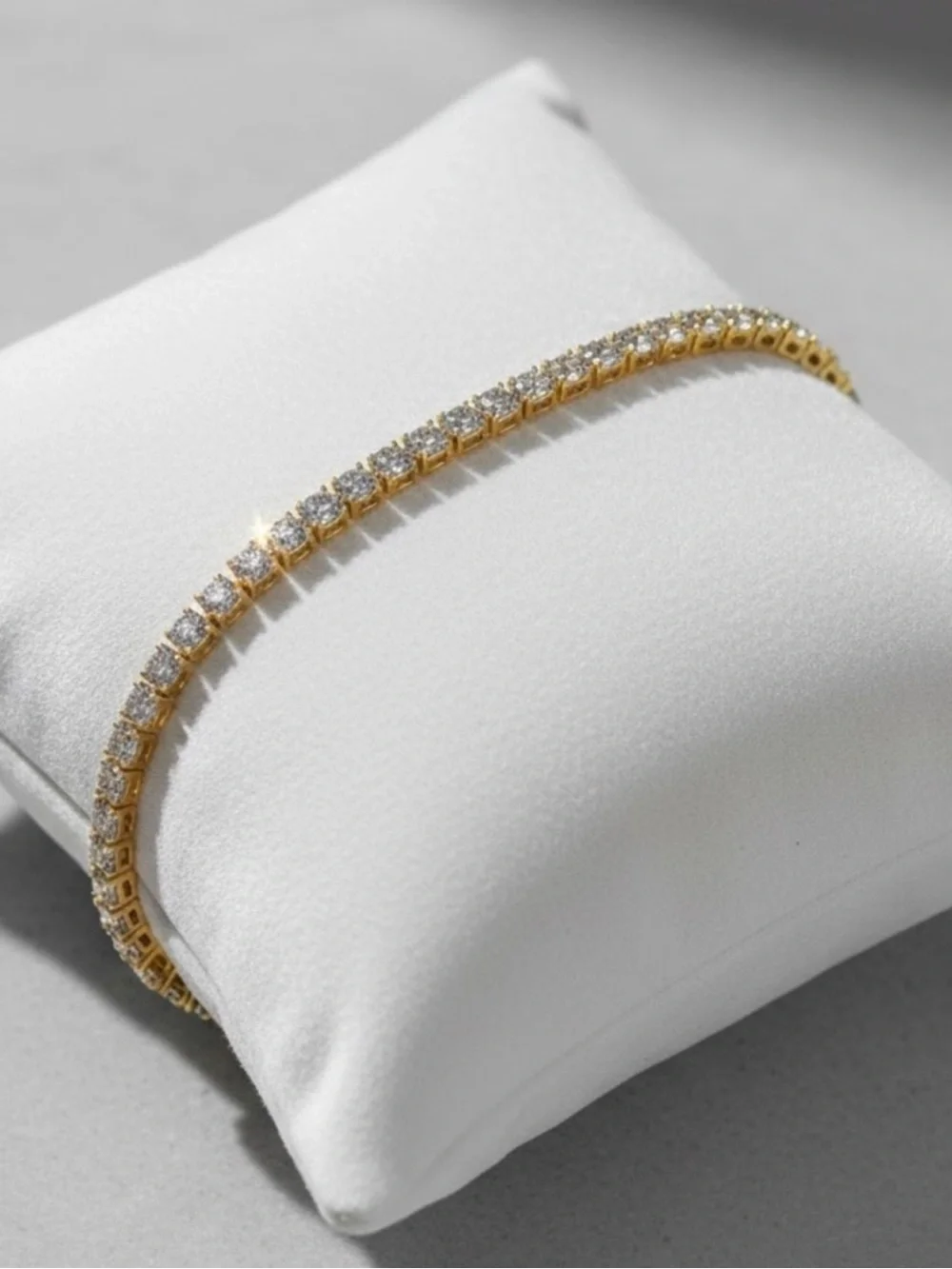 18K Gold Plated, 11.7CTW Moissanite Tennis Bracelet